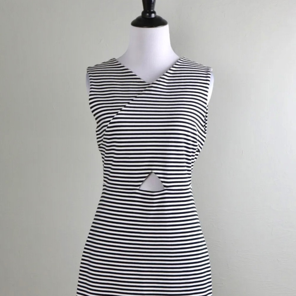 NWT! Kate Spade ♠️ Saturday Dress - Size M